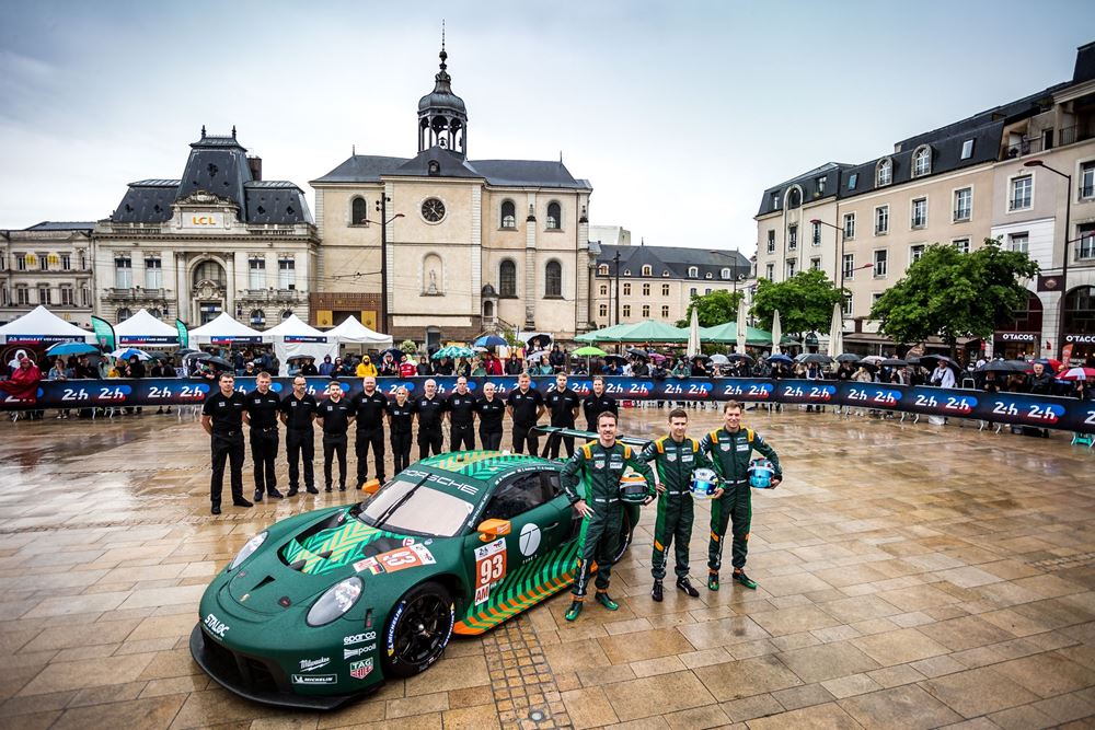 Michael Fassbender Porsche 911 RSR Le Mans