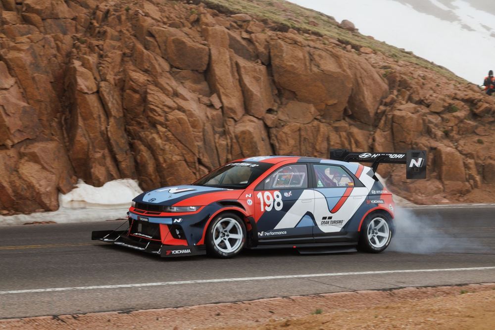 Pikes Peak 2024 Hyundai Ionq 5 N