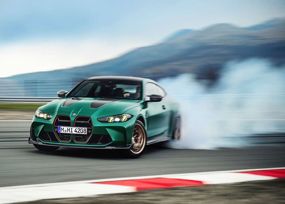 BMW M4 CS