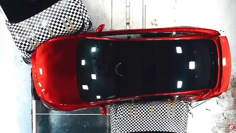 Chery τριπλό crash test