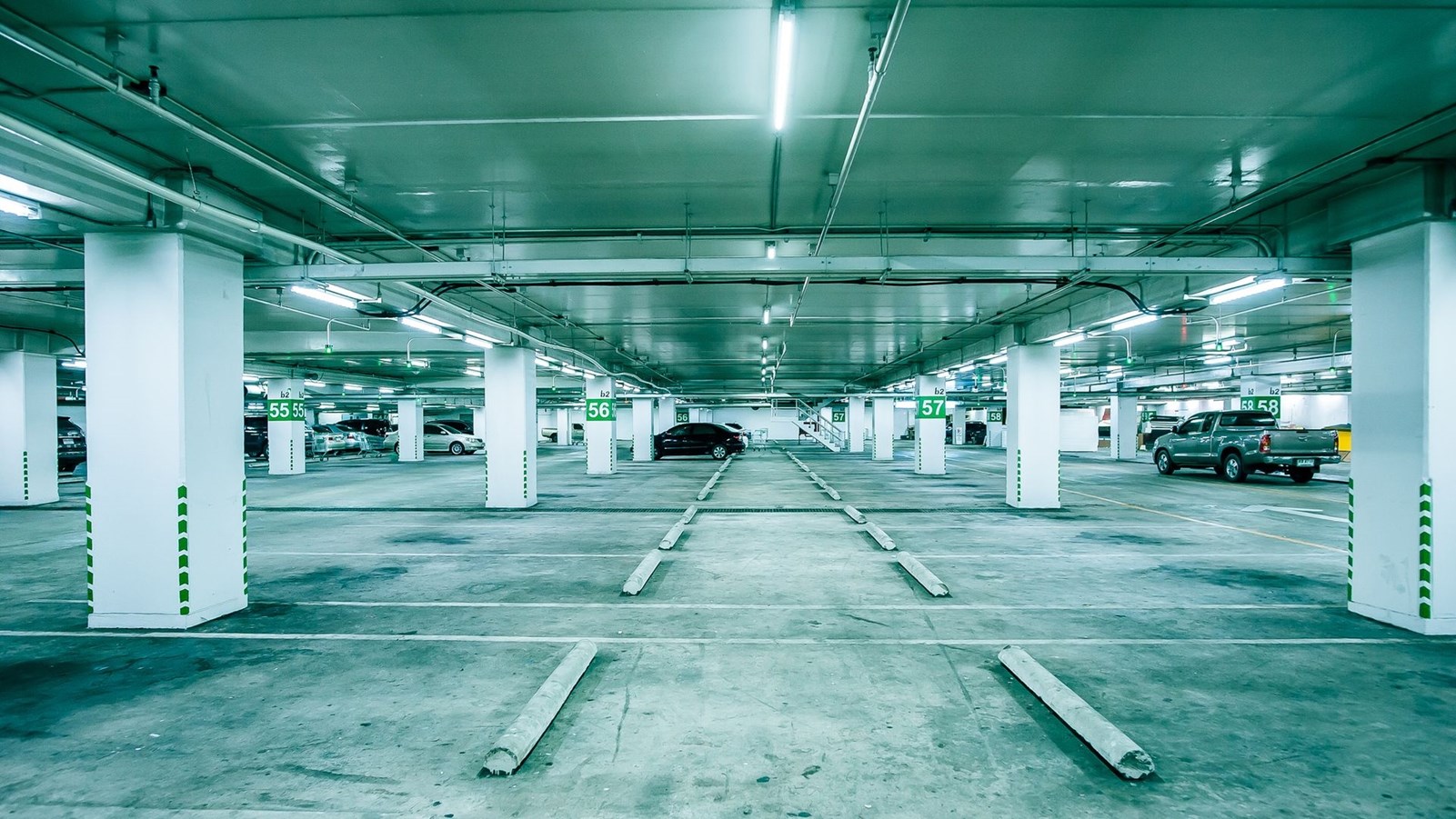 Parking υπόγειο