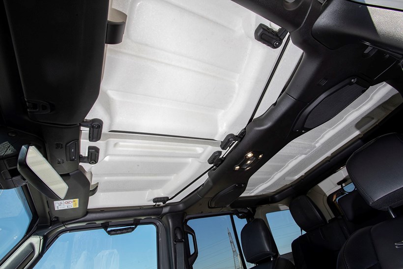 Jeep Wrangler 4xe Sahara plug in hybrid