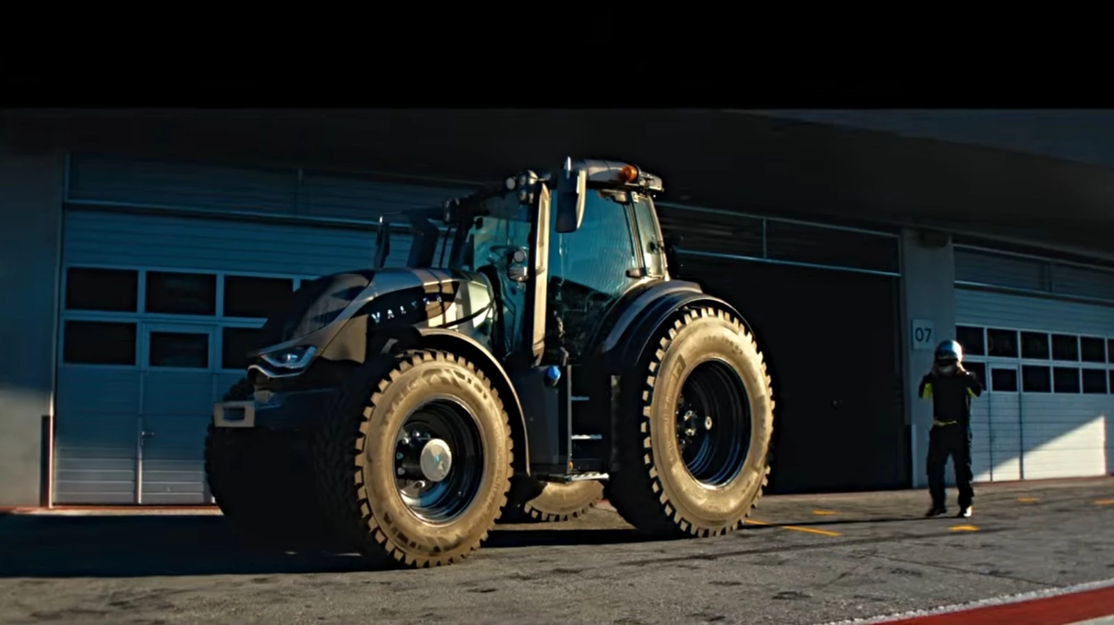 Valtra T Series Red Bull Ring