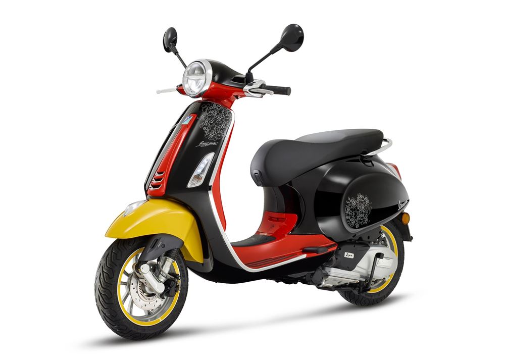 Disney Mickey Mouse ekdosi Vespa