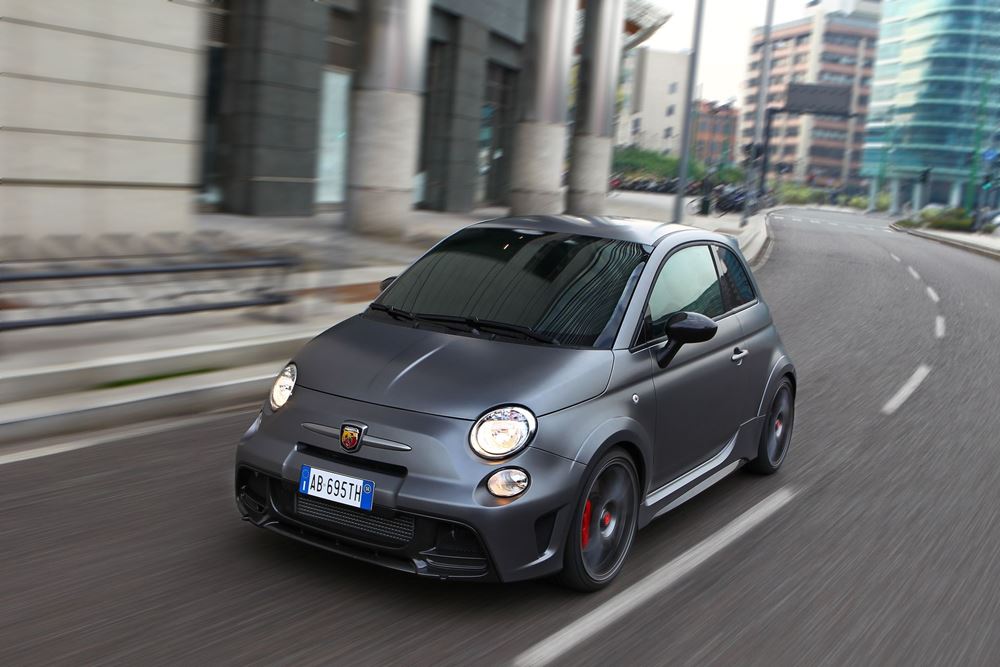 Abarth 695 Biposto