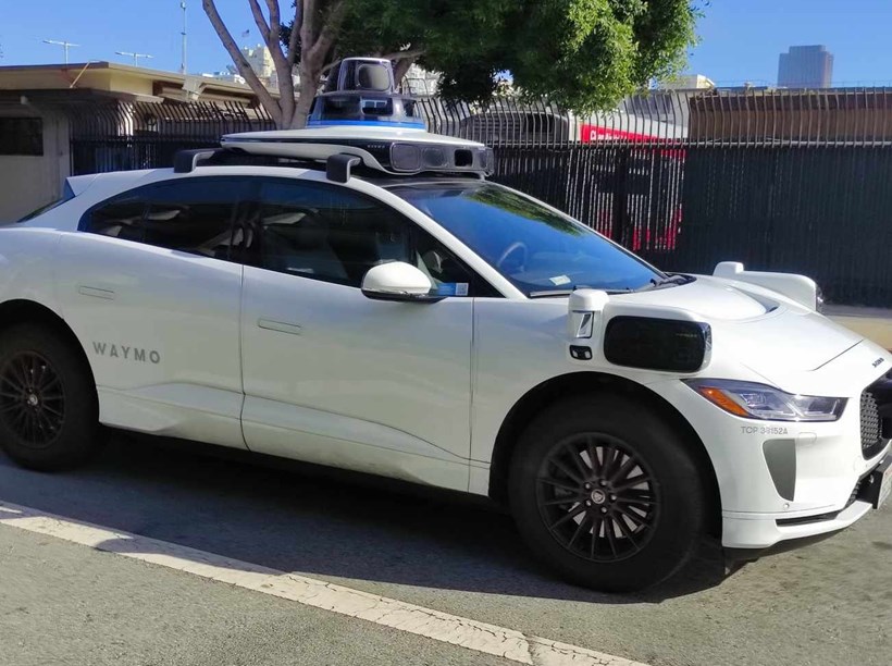 Robotaxi Waymo Jaguar I-Pace