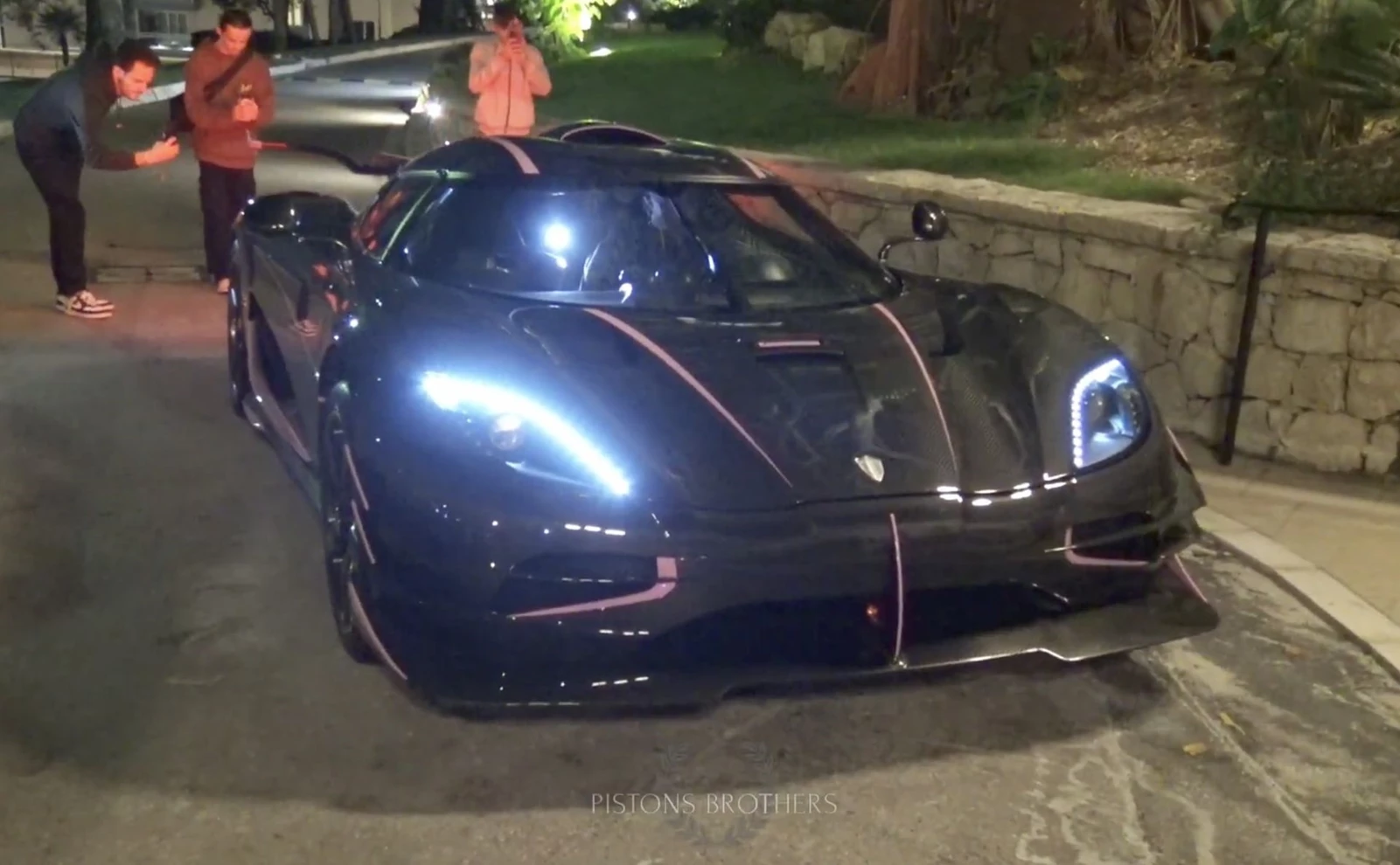 Adrian Sutil Koenigsegg One1