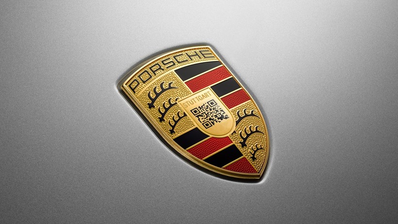 Porsche Logo QRest