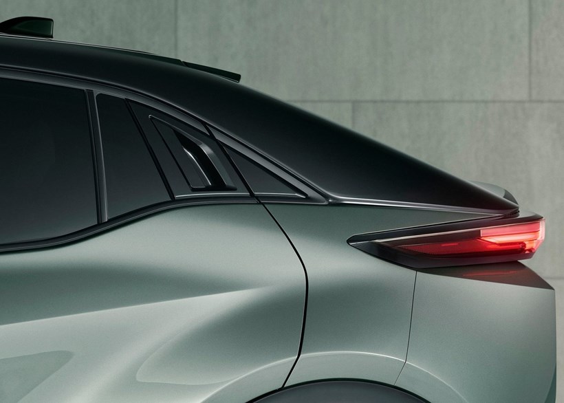 Toyota C-HR+