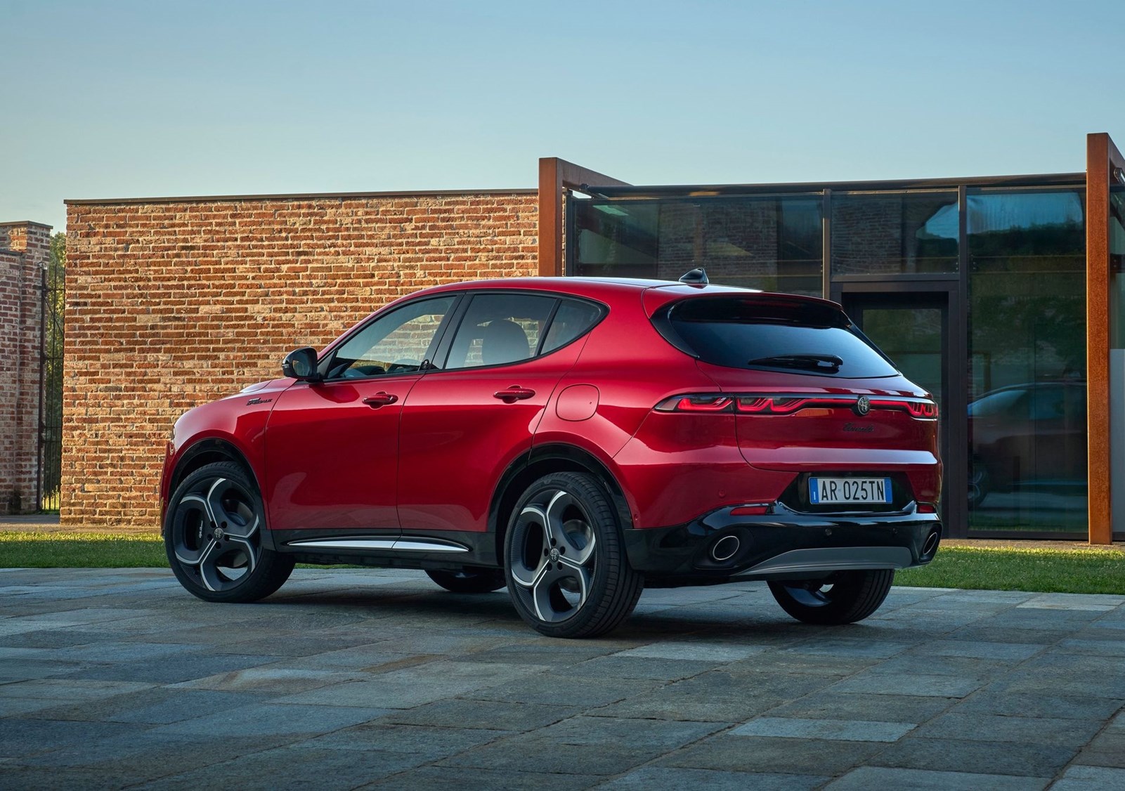 Alfa Romeo Tonale 2025