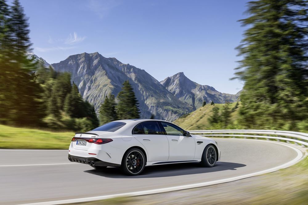 Mercedes-AMG E53 Hybrid 4Matic+ Sedan