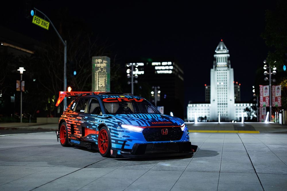 Honda CR-V Hybrid Racer