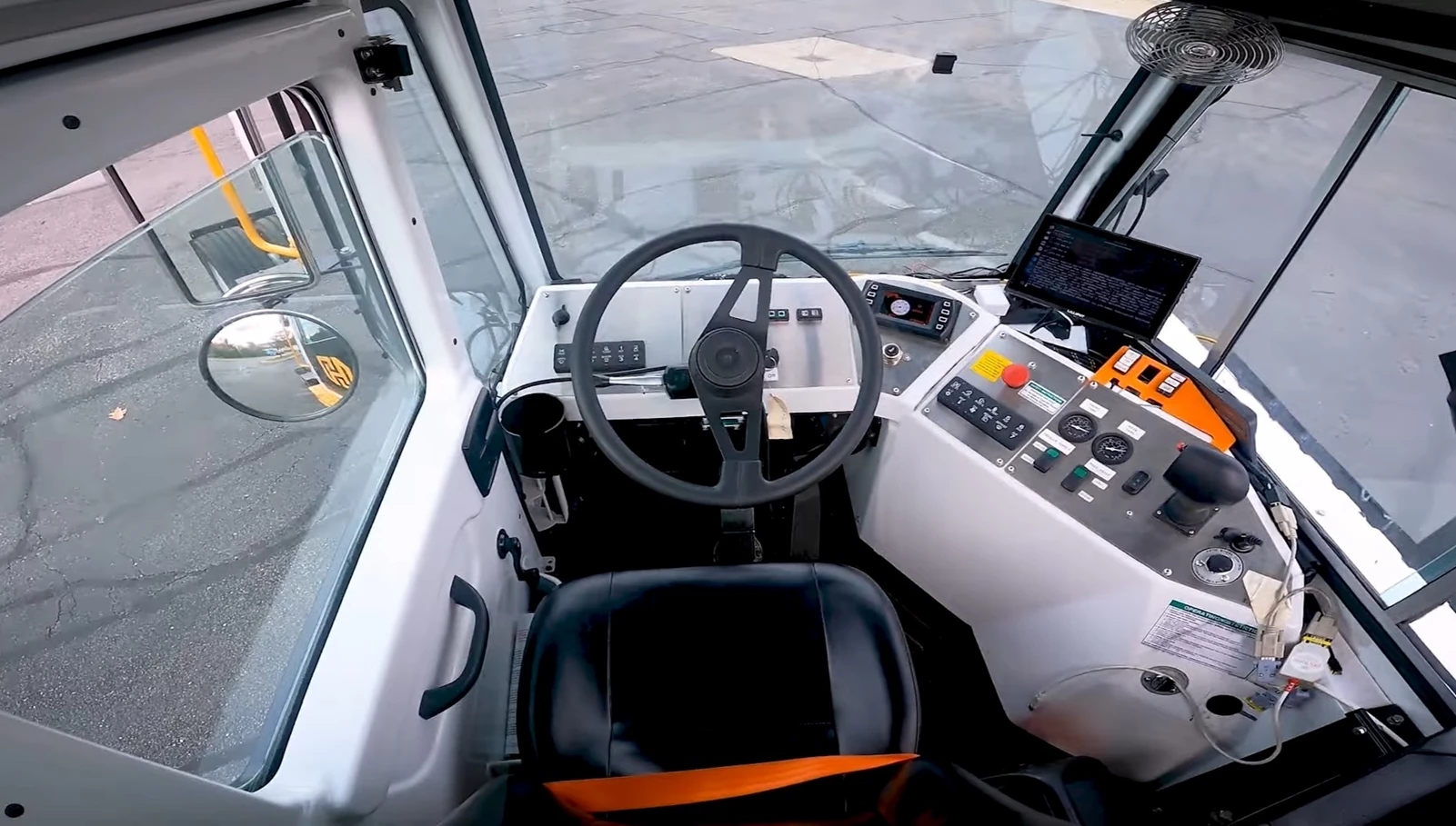 Mitsubishi HubPilot αυτόνομο σύστημα Logistics