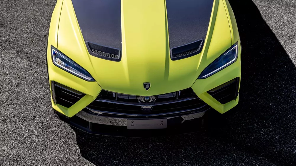 Lamborghini Urus SE Performante
