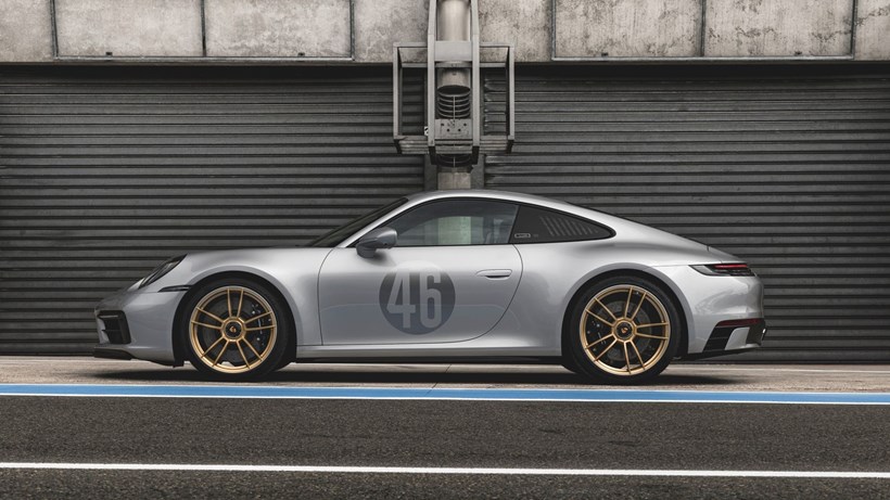 Porsche 911 Carrera GTS Le Mans Centenaire Edition