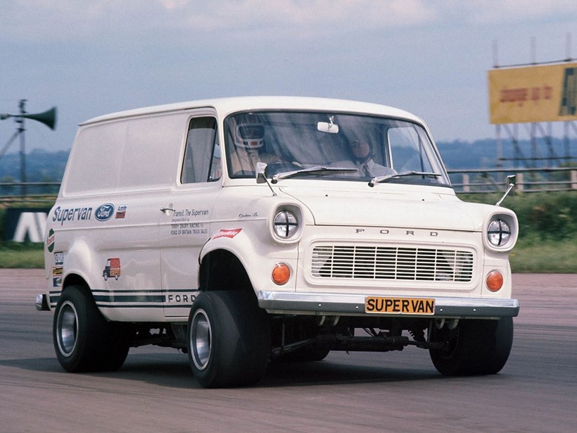 Ford Transit Supervan 1