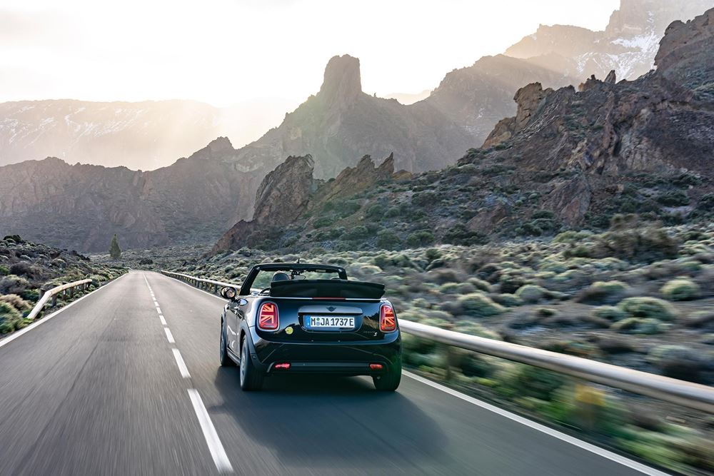 Mini Cooper SE Convertible