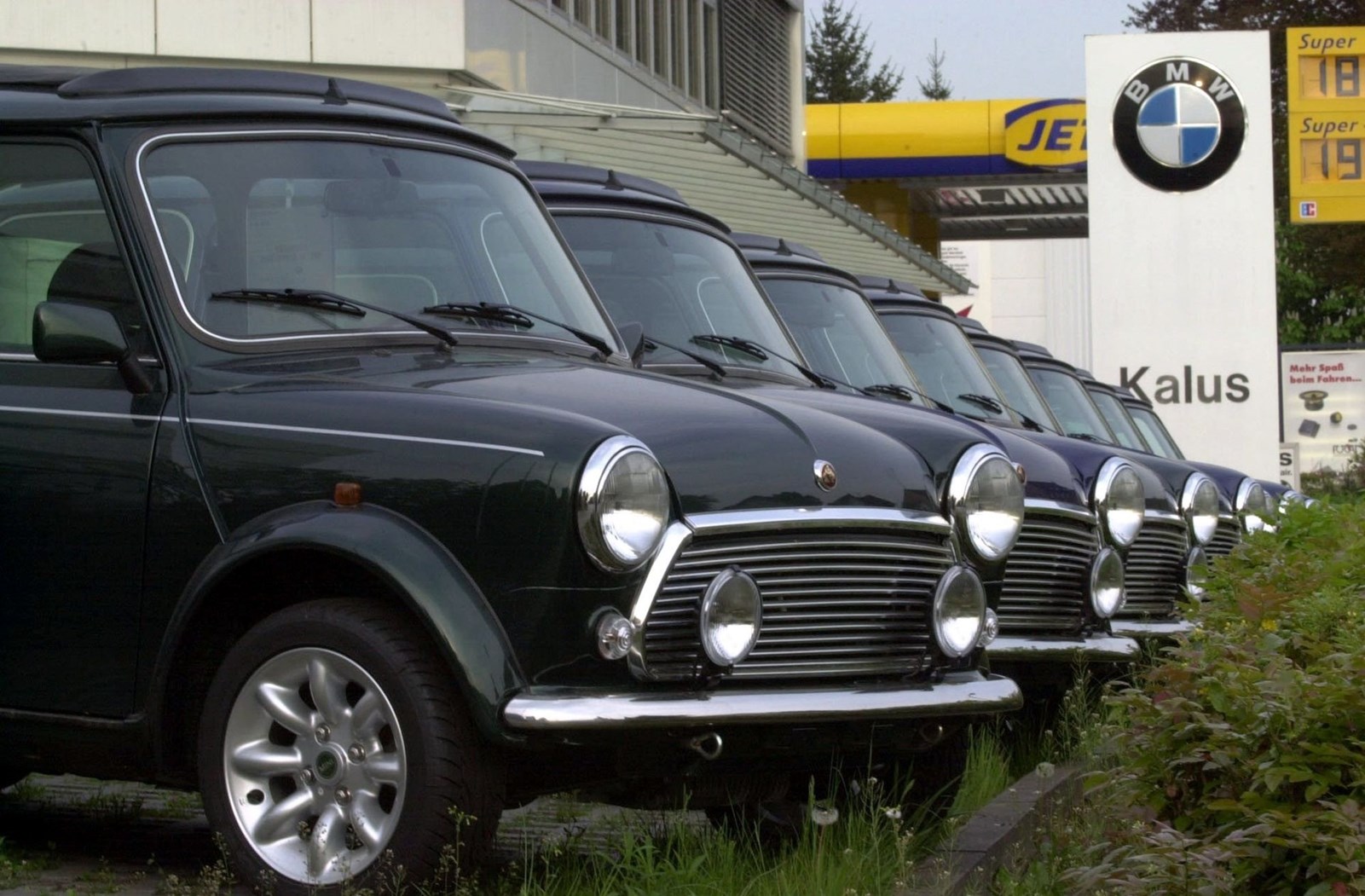 Mini cars