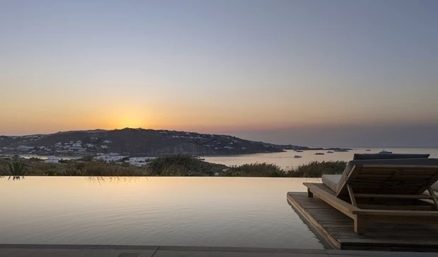 Range Rover House Mykonos 2025