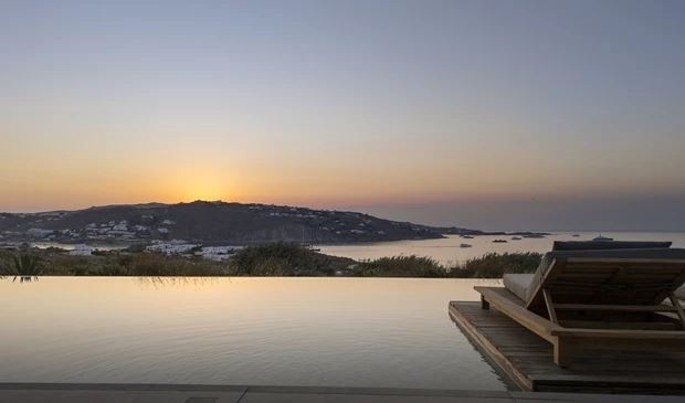 Range Rover House Mykonos 2025