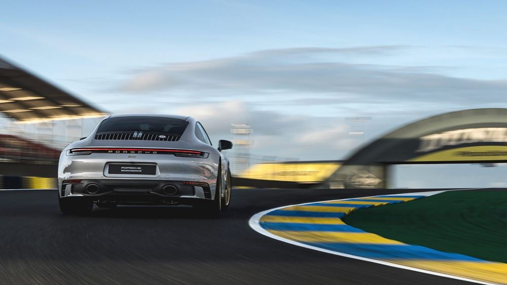 Porsche 911 Carrera GTS Le Mans Centenaire Edition