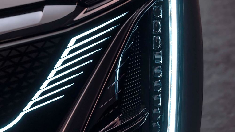 Cadillac Lyriq V
