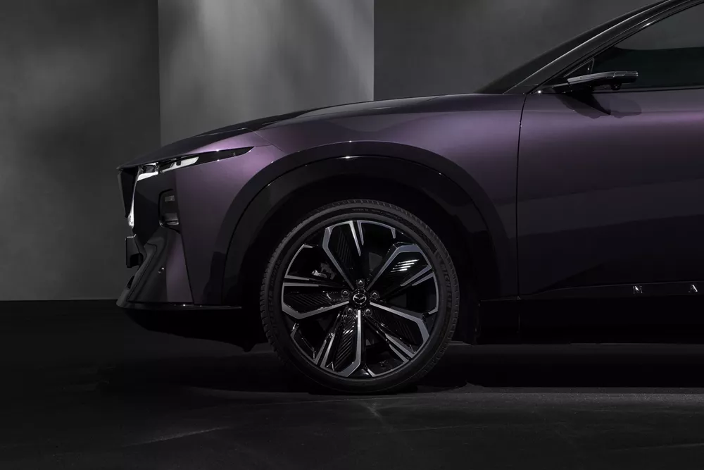 Mazda CX-6e