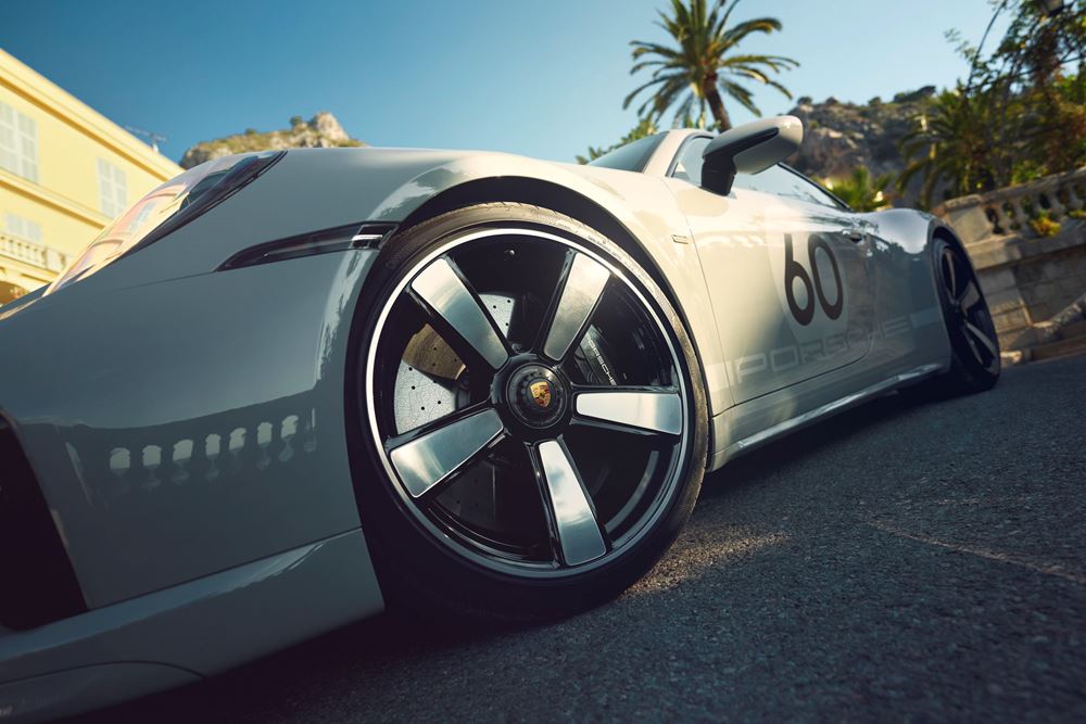 Porsche 911 Sport Classic