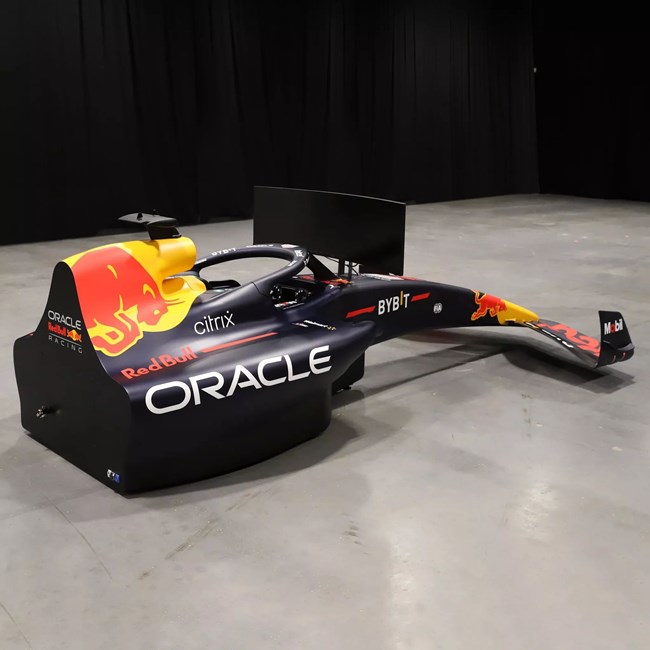 Red Bull RB18 F1 Simulator