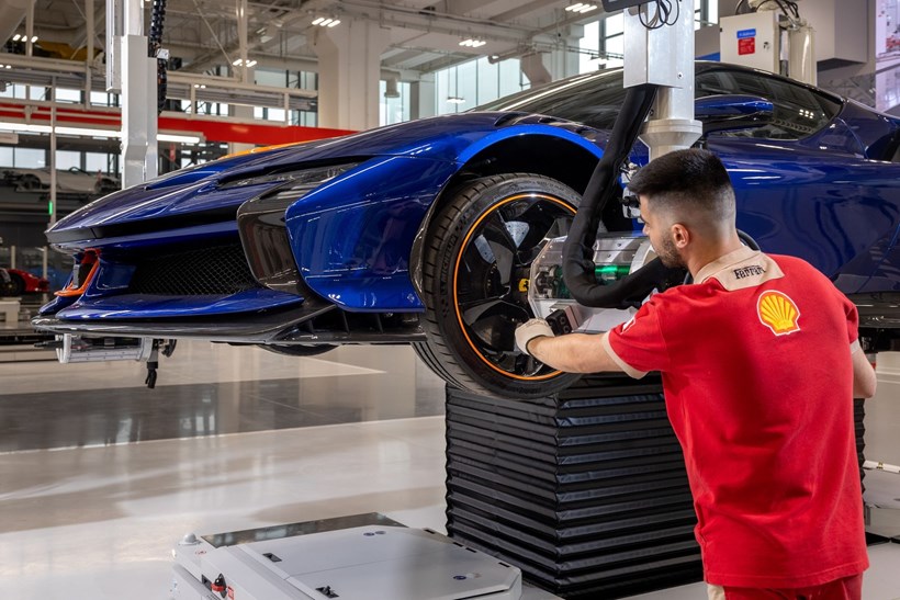 Ferrari e-building Maranello εργοστάσιο ηλεκτρικών hypercars