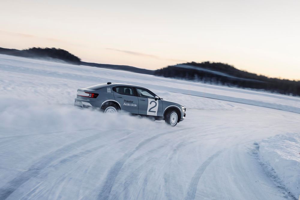 Polestar 2 Arctic Circle: Drift στον πάγο με ηλεκτρικό