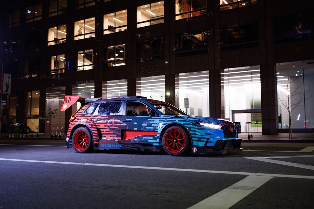 Honda CR-V Hybrid Racer