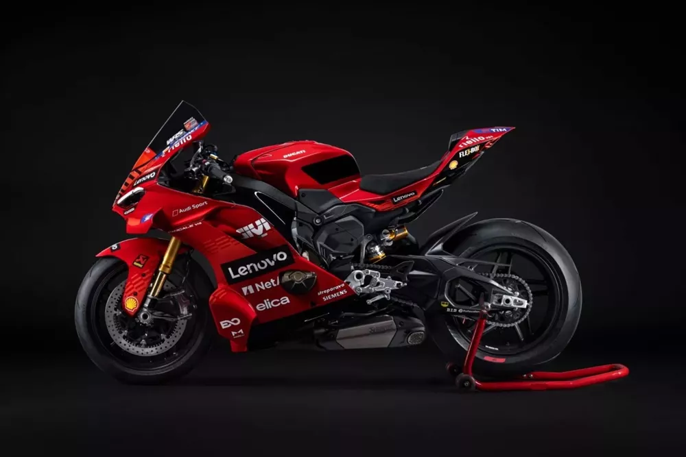 Ducati Panigale V4 Marquez replica