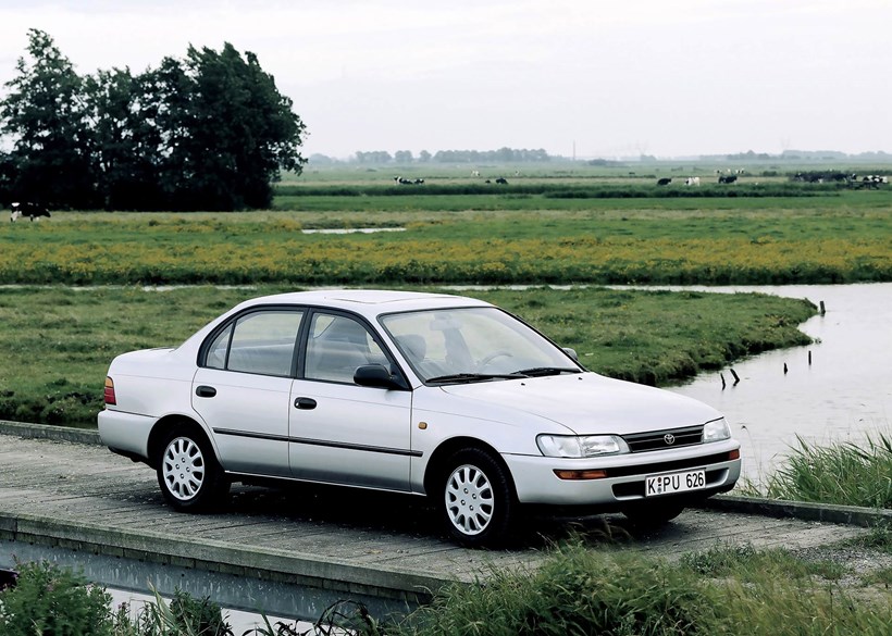 Toyota Corolla evdomi genia