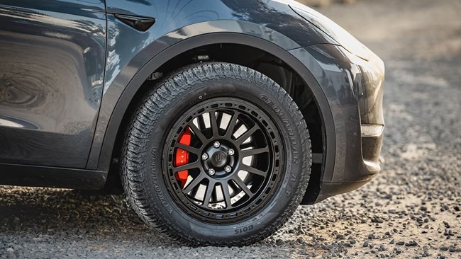 Tesla Model Y Unplugged Performance