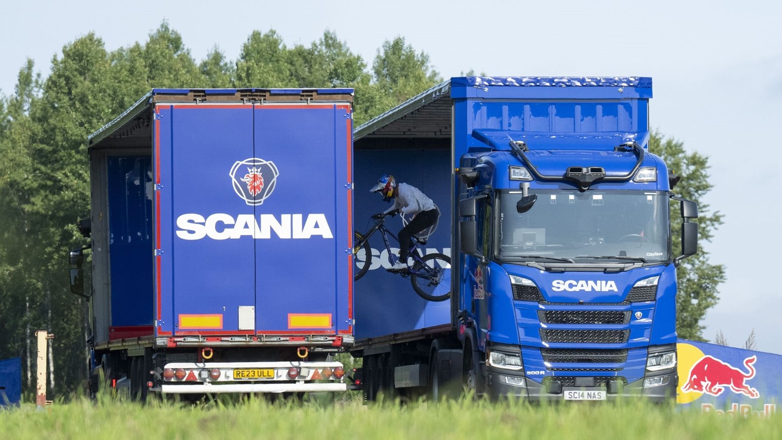 Red Bull ποδήλατο Scania Αυτόνομα φορτηγά