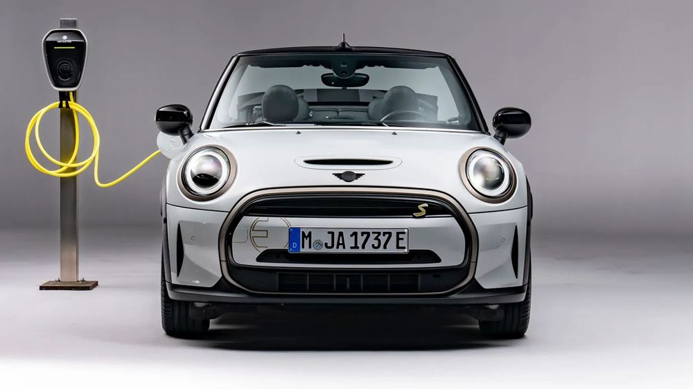 Mini Cooper SE Convertible