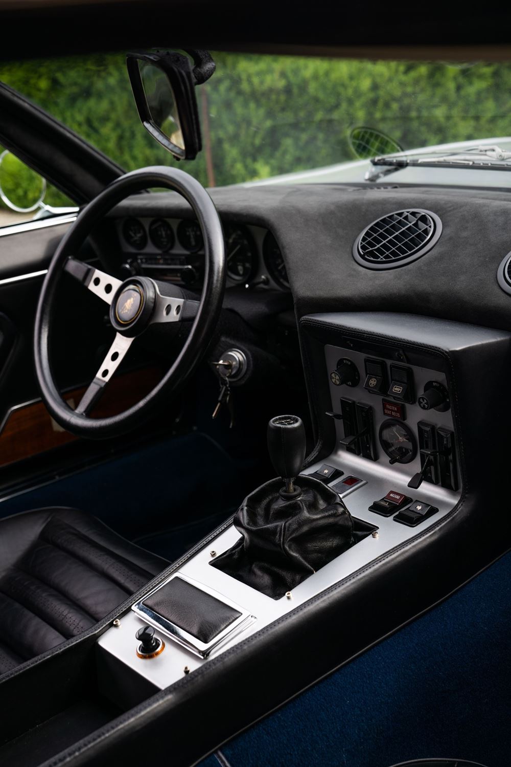 Lamborghini Espada 400 GT