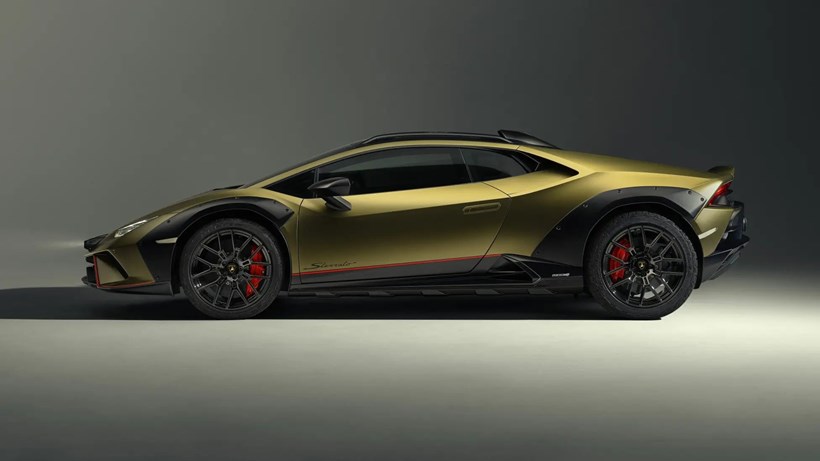 LAMBORGHINI Huracan STERRATO