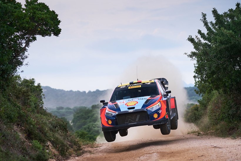 WRC Ράλι Σαρδηνίας Neuville Hyundai