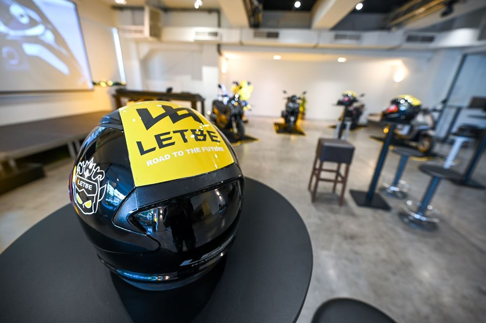 Letbe πρεμιέρα Ελλάδα