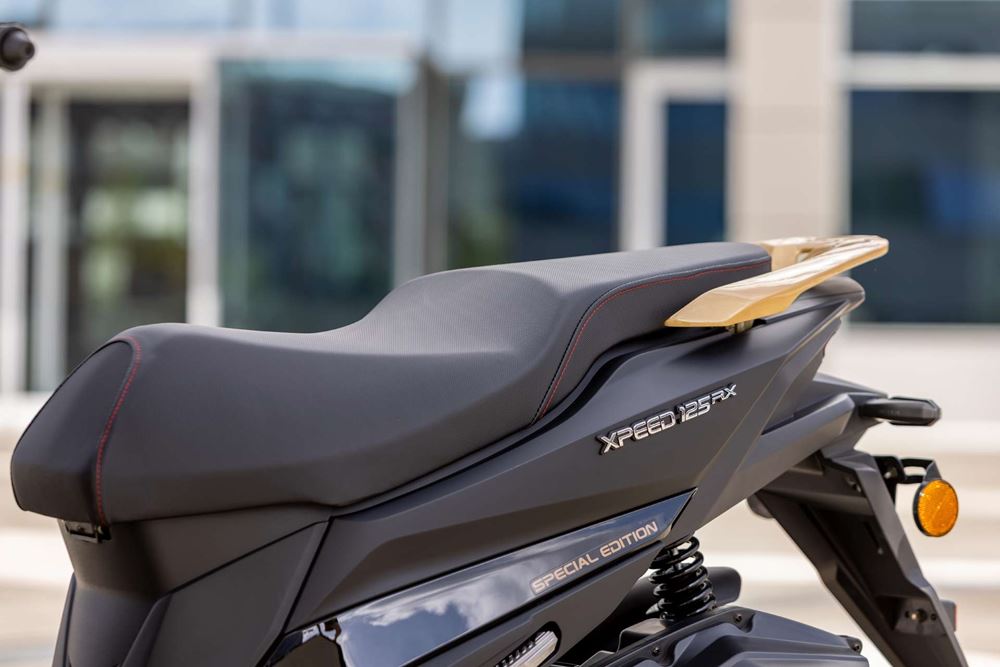 UM XPEED 125