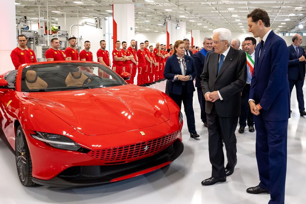Ferrari e-building Maranello εργοστάσιο ηλεκτρικών hypercars John Elkann Sergio Matarella
