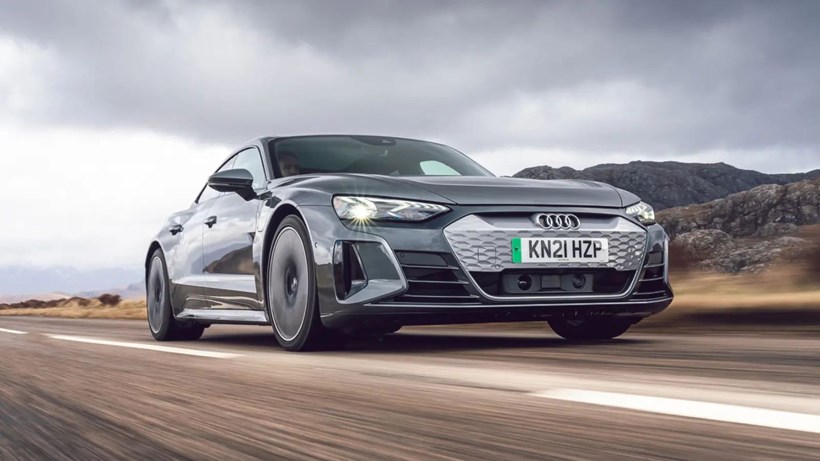 Aerodynamic Audi e-tron GT