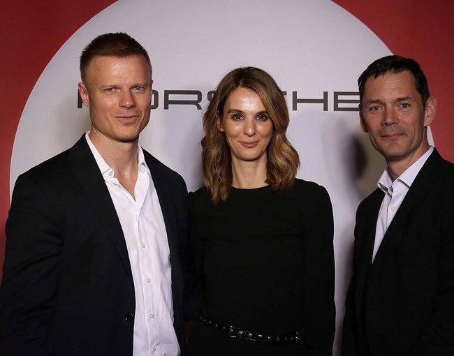 Porsche Center Αthens me Christoph Schuller kai Elpida Filippidou kai Colas Henckes