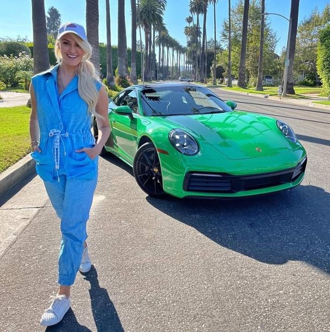 Supercar Blondie