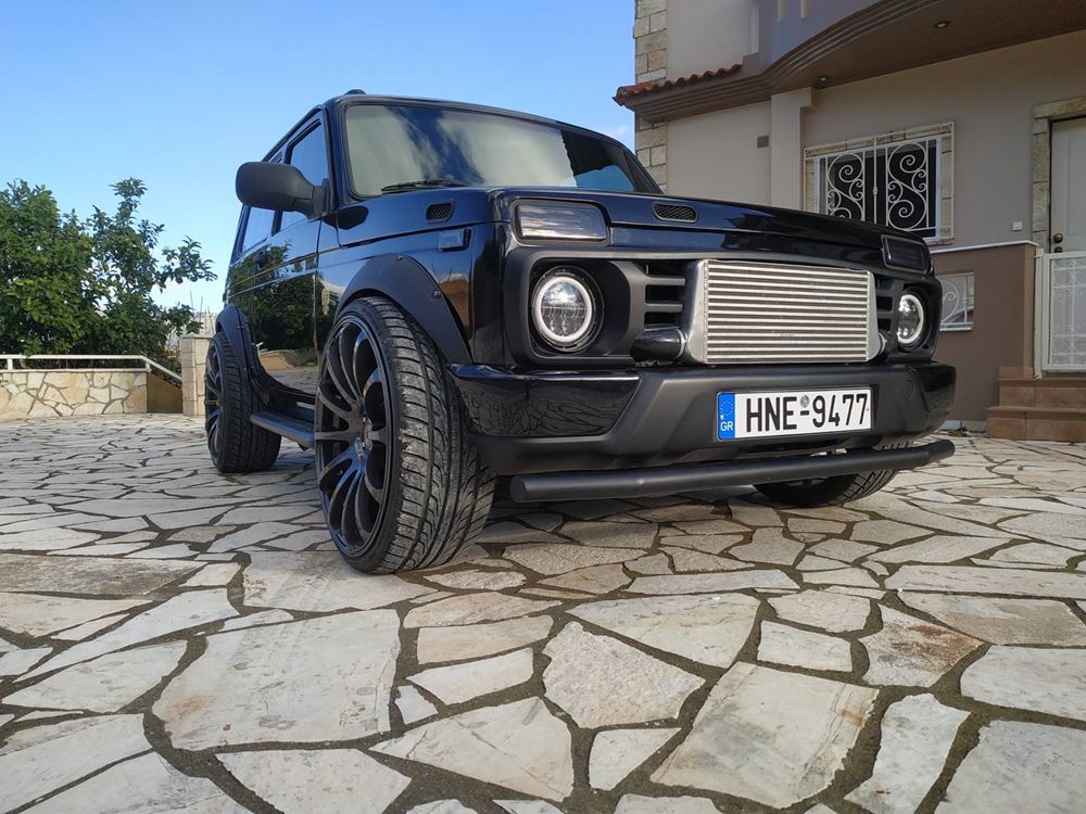 Lada Niva ελληνικό με 300 ίππους