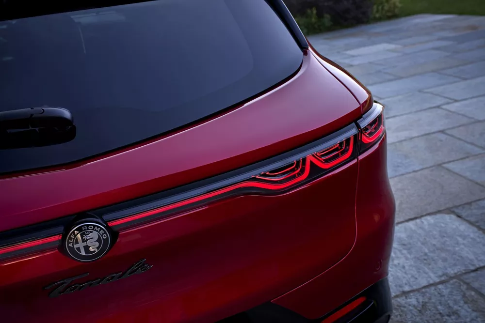 alfa romeo tonale 2026
