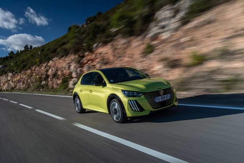 Peugeot e-208