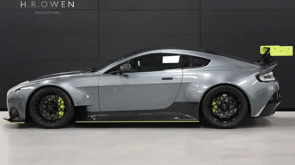 Aston Martin Vantage AMR Pros